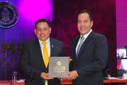 Gobierno Estatal respalda y Acompaña a los Municipios y sus Alcaldes al Informar sus Actividades Anuales: Carlos Herrera 