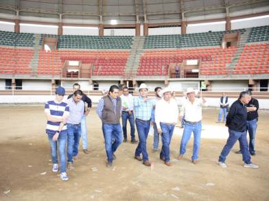 Supervisa Gobernador Pabellón Don Vasco, sede de Congreso y Campeonato Nacional Charro