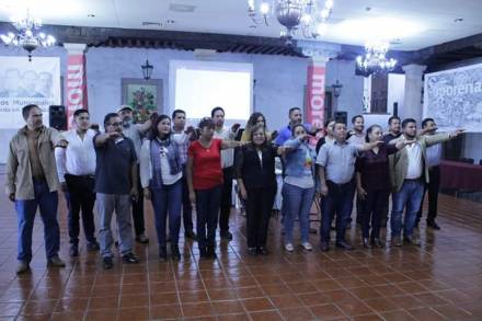 SE CONFORMA RED DE REGIDORES DE MORENA EN MICHOACÃN