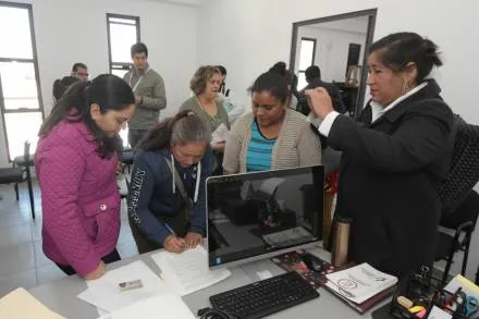 SEFECO Morelia arranca entrega de créditos 2020 para mujeres