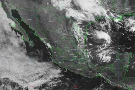 Invita Segob a seguir recomendaciones ante onda de calor 