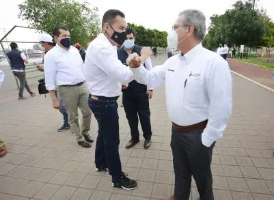Llama Carlos Herrera a no relajar las medidas de autocuidado