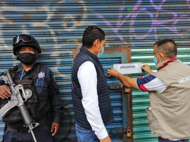 Suspenden Guardianes de la Salud 11 establecimientos en Uruapan