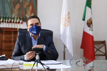 Participa Silvano Aureoles en 9Âº Seminario Internacional de la FIL