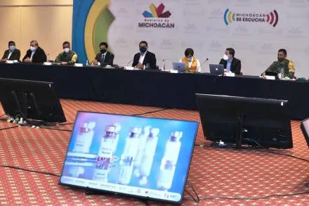 Llama Gobernador Aureoles Conejo a trabajar en unidad para aplicación de vacuna contra COVID-19 