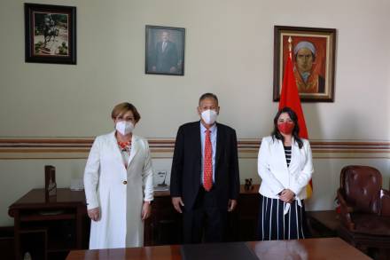 Humberto Arróniz toma protesta a la Secretaria del Ayuntamiento 