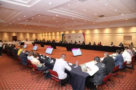Acuerdan normas para apertura de establecimientos sin riesgo de contagios por COVID-19 