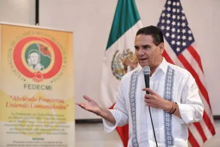 Preparan Gobernador de Michoacán y migrantes convenio para asegurar continuidad de Casas Michoacán en EU 