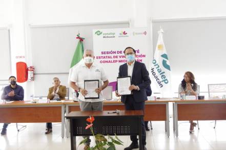    Firman convenio de colaboración Secum y Conalep 