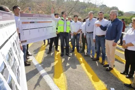 Alfredo Ramírez Bedolla recupera presencia de gobierno en municipios que controlaba la delincuencia 