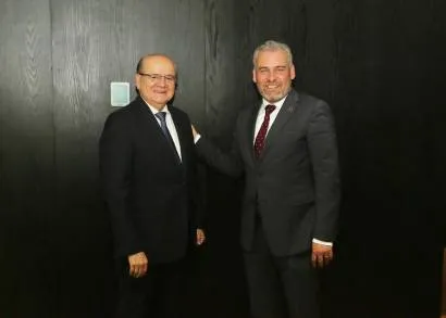 Ramírez Bedolla analiza con líder sindical del IMSS la creación de mil plazas  laborales 