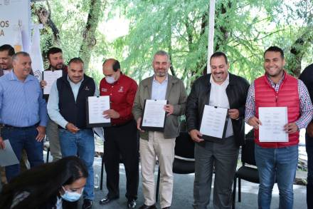 El Gobernador de Michoacán firma convenio con Ayuntamientos y UMSNH para preservar la Cuenca del Duero