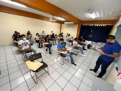 Histórica, aplicación de CENEVAL para normales; por primera vez resultados no se negocian: Ãvila González 
