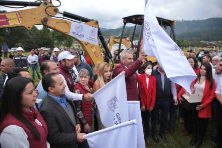 Arranca Alfredo Ramírez Bedolla obra de saneamiento de agua en Presa Mata de Pinos 