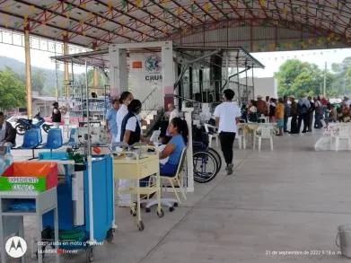 Salud en Tu Familia brinda atención médica en zonas afectadas en la Costa Michoacana por los Sismo