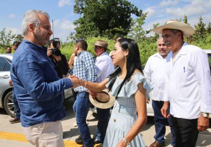 Se Entrega nueva obra pública y maquinaria a Susupuato, Tuzantla y Tiquicheo 