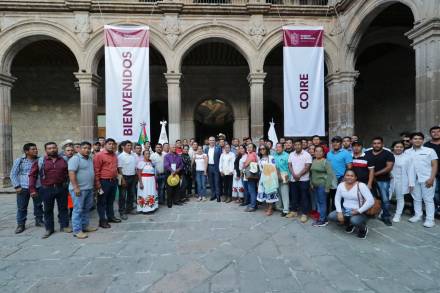 Dialoga Alfredo Ramírez Bedolla con comunidades Nahua y Otomí con autogobierno 