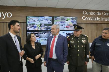 Inaugura Alfredo Ramírez Bedolla C2i en Sahuayo; afirma que seguirá el apoyo para reforzar la seguridad 