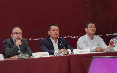 Inicia Torres Piña capacitaciones a jefes de tenencia en presupuesto directo y autogobierno 