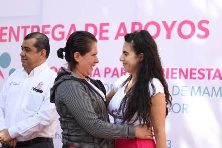 En Morelia, Sedebi ha entregado más de 180 mp a mujeres con cáncer 