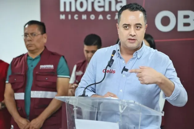 Con crítica a libros de texto conservadores sacan a lucir su versión más retrógrada: J Pablo Celis 