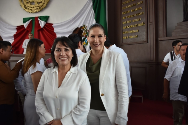 Celebra GPPAN entrega de Presea Constitución de 1814 a Heroico Colegio Militar 