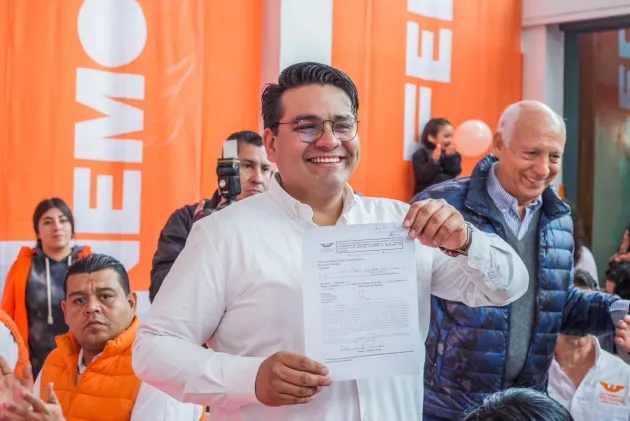 Toño Carreño de MC se registró como precandidato a diputado local de Michoacán 