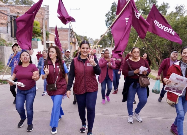 De manera entusiasta zacapenses arropan labor de la Dip. Mónica Valdez  