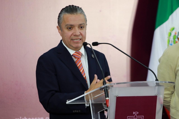 Han pagado refrendo vehicular 115 mil michoacanos: Luis Navarro Secretario de Finanzas  