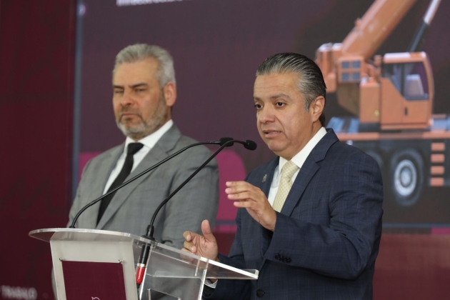  El Gobierno Estatal destinará mil 530 mdp para Obras Municipales en 2024: Luis Navarro Secretario de Finanzas