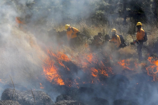 Continúan los Incendios, ahora se combate el del Cerro de la Cruz en Acuitzio 