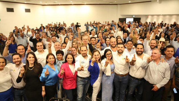 PAN Michoacán entrega constancias a  candidatos a Presidencias Municipales y Diputaciones 