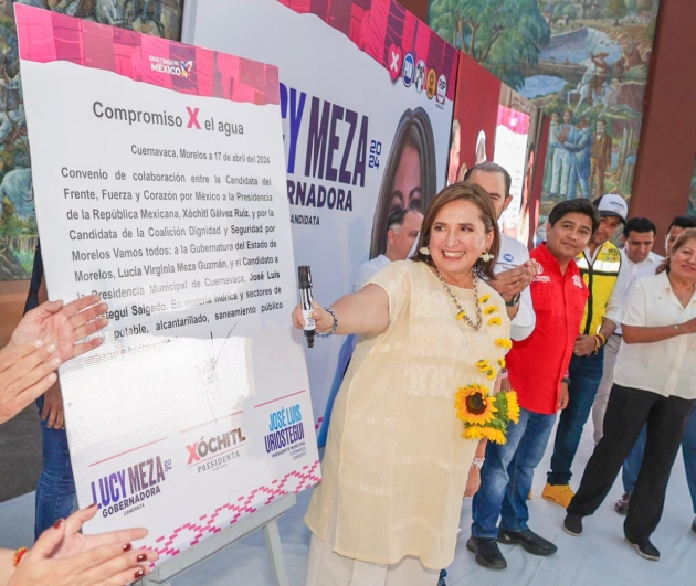 Firma Xóchitl Gálvez compromiso por el agua en Morelos 