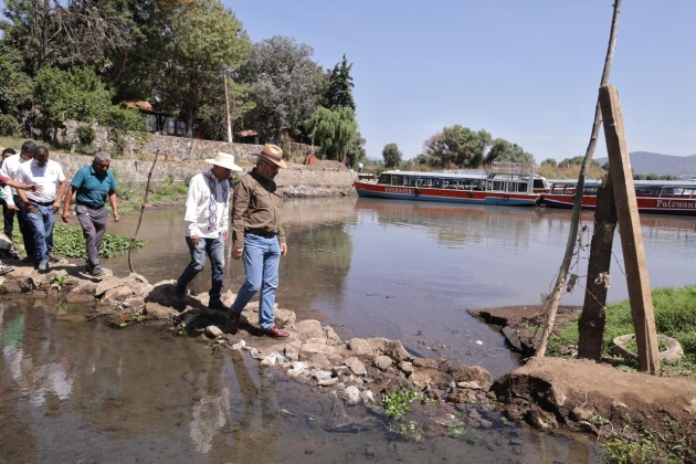 Iniciará intervención de 75 manantiales por el rescate del lago de Pátzcuaro 