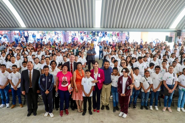 SEE reconoce a más de 180 niñas y niños que participan en Olimpiada del Conocimiento 