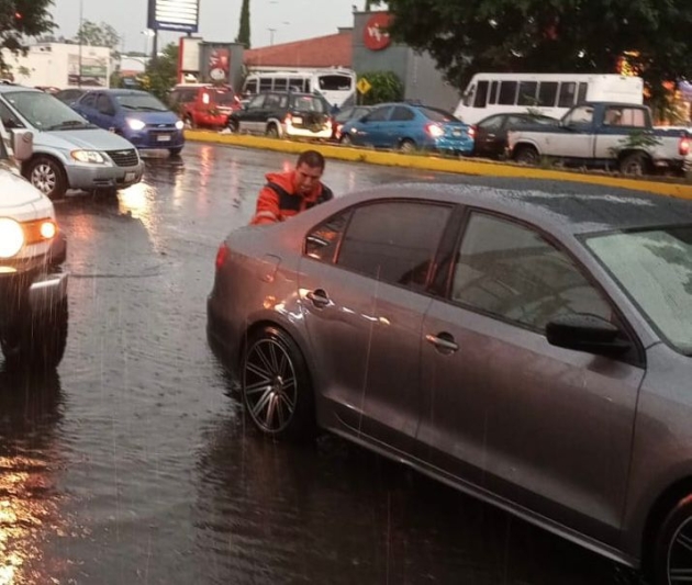 Despliega PC operativo de atención ante inundaciones en Morelia 