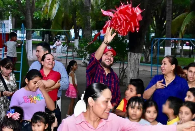 Impulsa Reyes Galindo espacios de sano esparcimiento para familias huacanenses 