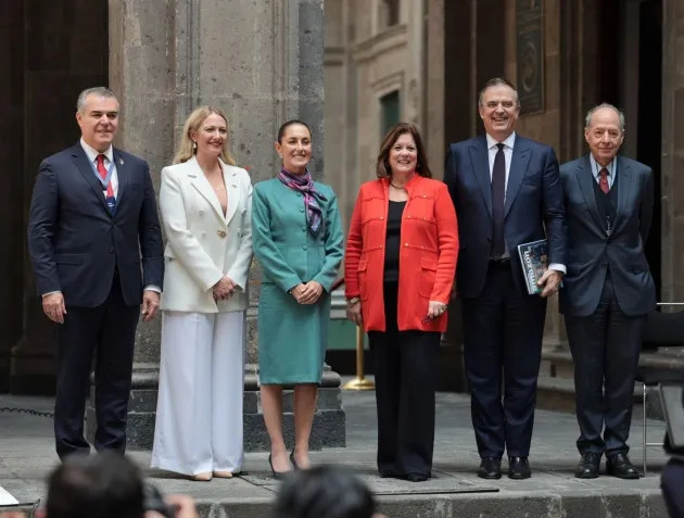 Presidenta Sheinbaum Celebra Inversión de Empresas Estadounidenses en México por más De 20 Mil MDD  