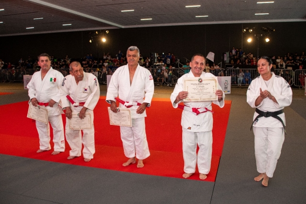 Federación de Judo reconoce a judokas en torneo nacional 