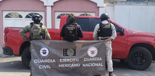 SSP y autoridades federales detienen a objetivo delincuencial y aseguran arsenal, en Apatzingán 