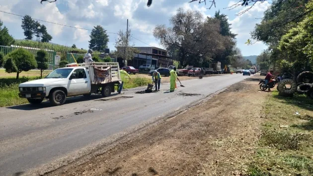 Gobierno estatal da mantenimiento a 31 tramos carreteros; beneficiará a 2 millones de michoacanos 