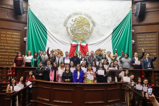 La Dip. Fabiola Alanís Inaugura el 1er Congreso Juvenil por la Transformación  