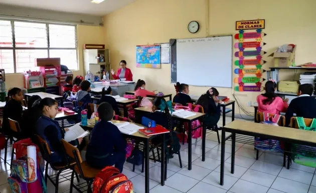 Michoacán cierra con un año más de pagos completos y puntuales a maestros: SEE 