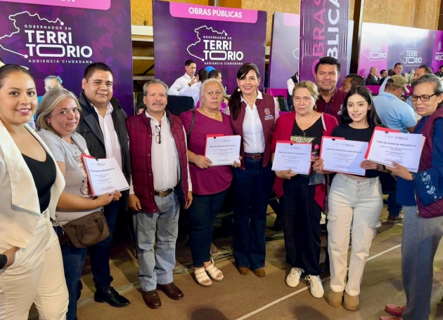 SEE equipa escuelas de Tingüindín, Los Reyes, Peribán y Tocumbo Michoacán  