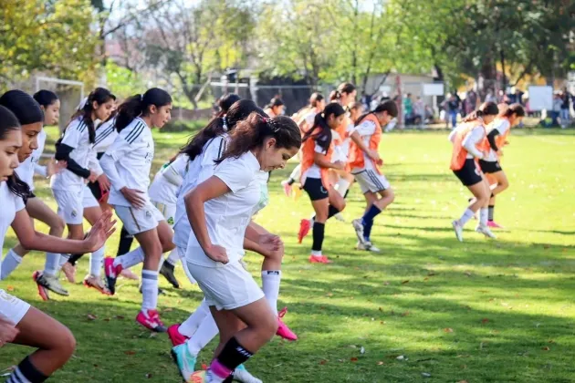 Definen preselección michoacana de fútbol femenil rumbo a Nacionales Conade 2025 