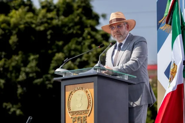 En Michoacán se tienen que erradicar las máquinas tragamonedas: Ramírez Bedolla 
