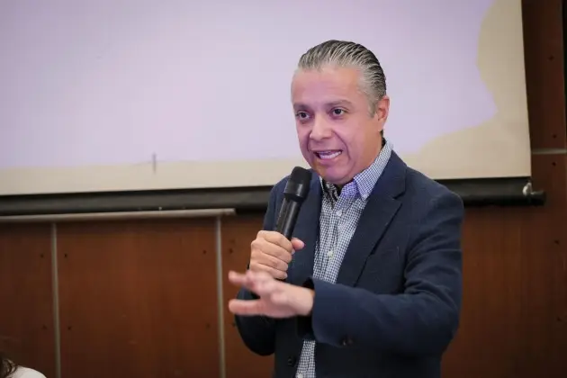 Michoacán refuerza capacitación en derechos humanos: Navarro García Secretario de Finanzas  