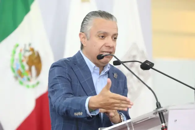 La ciudadanía ha cumplido con el pago de más de 821 mil refrendos vehiculares 2025: Navarro García 
