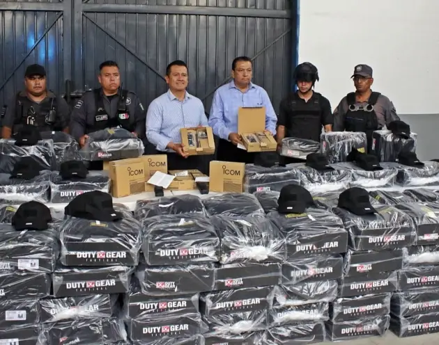 Custodios de Sistema Penitenciario han recibido aumento salarial por más del 40 %: Carlos Torres Piña