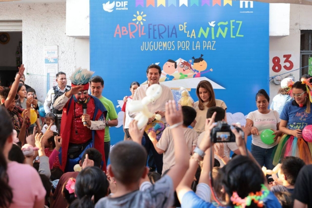 En las Colonias Vasco de Quiroga y Ventura Puente de Morelia, disfrutan de la Feria de la Niñez 